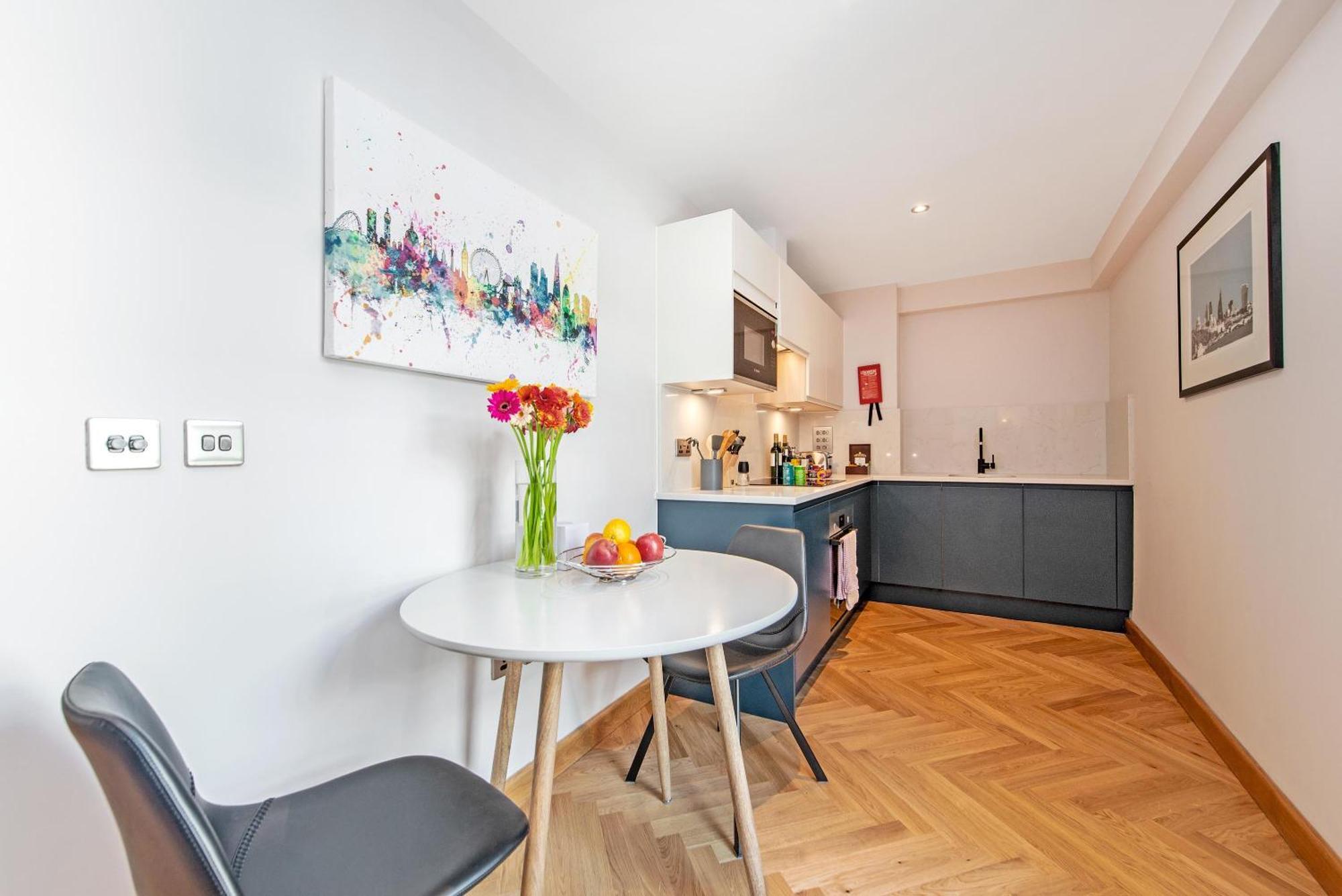Farringdon Serviced Apartments By Lovelystay London Exteriör bild