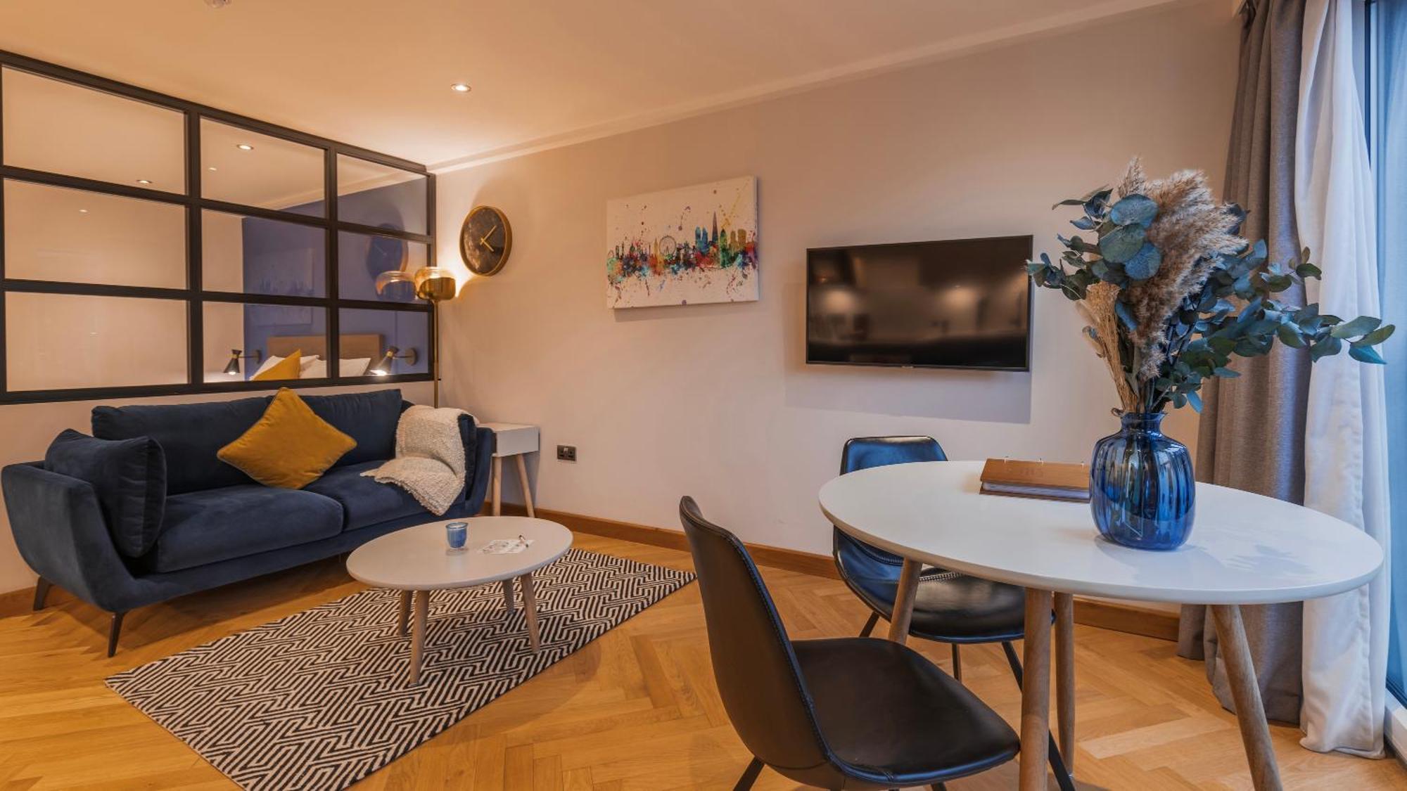 Farringdon Serviced Apartments By Lovelystay London Exteriör bild